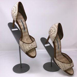 Manolo Blahnik D'Orsay Heels Cream Lace 10.5